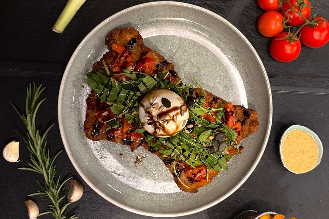 Unser Schnitzel mit Burrata Unser Schnitzel mit Burrata