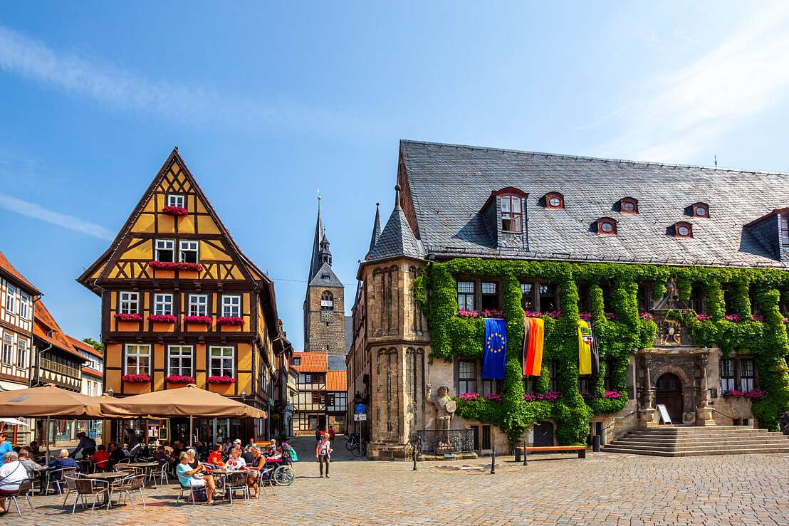 Marktplatz mit Rathaus Quedlinburg