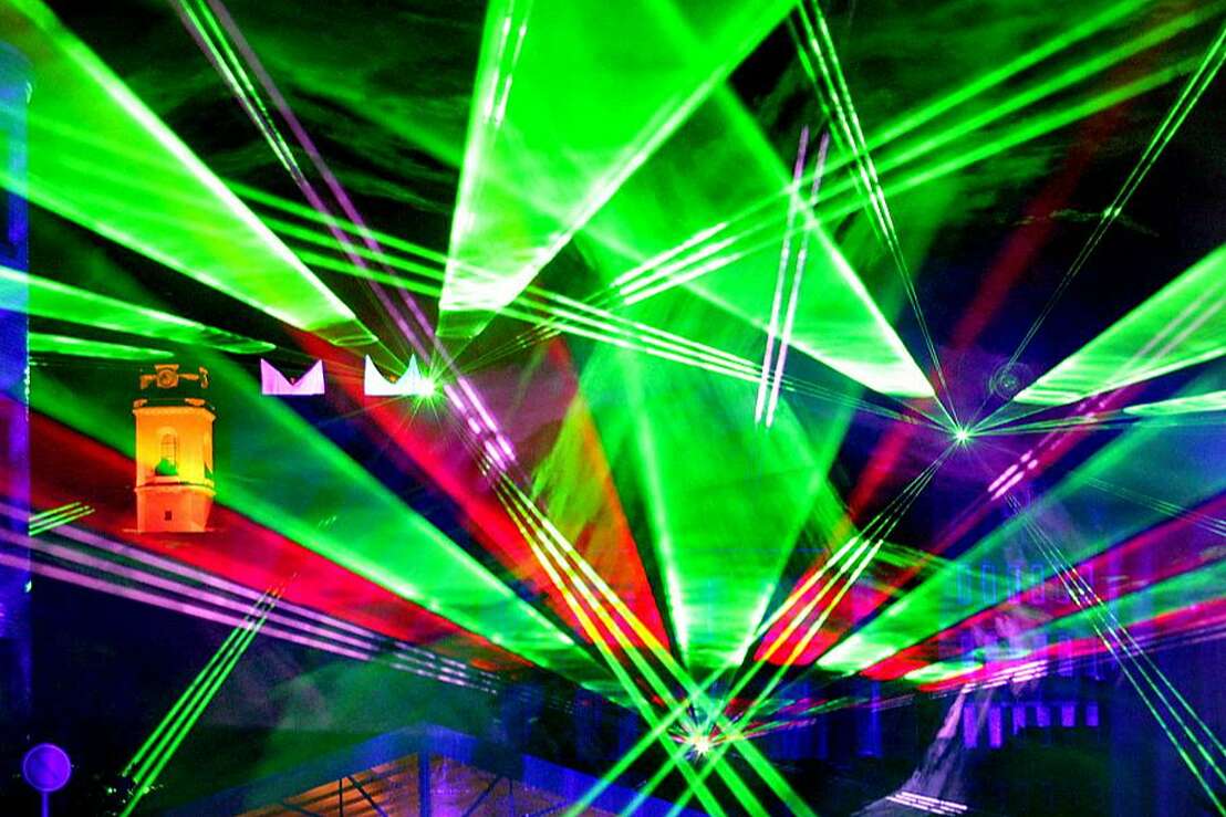 Laser Show bei Miniaturenpark bei Nacht