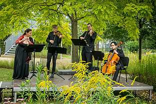 Gartenkonzert mit dem PKOW Gartenkonzert mit dem PKOW