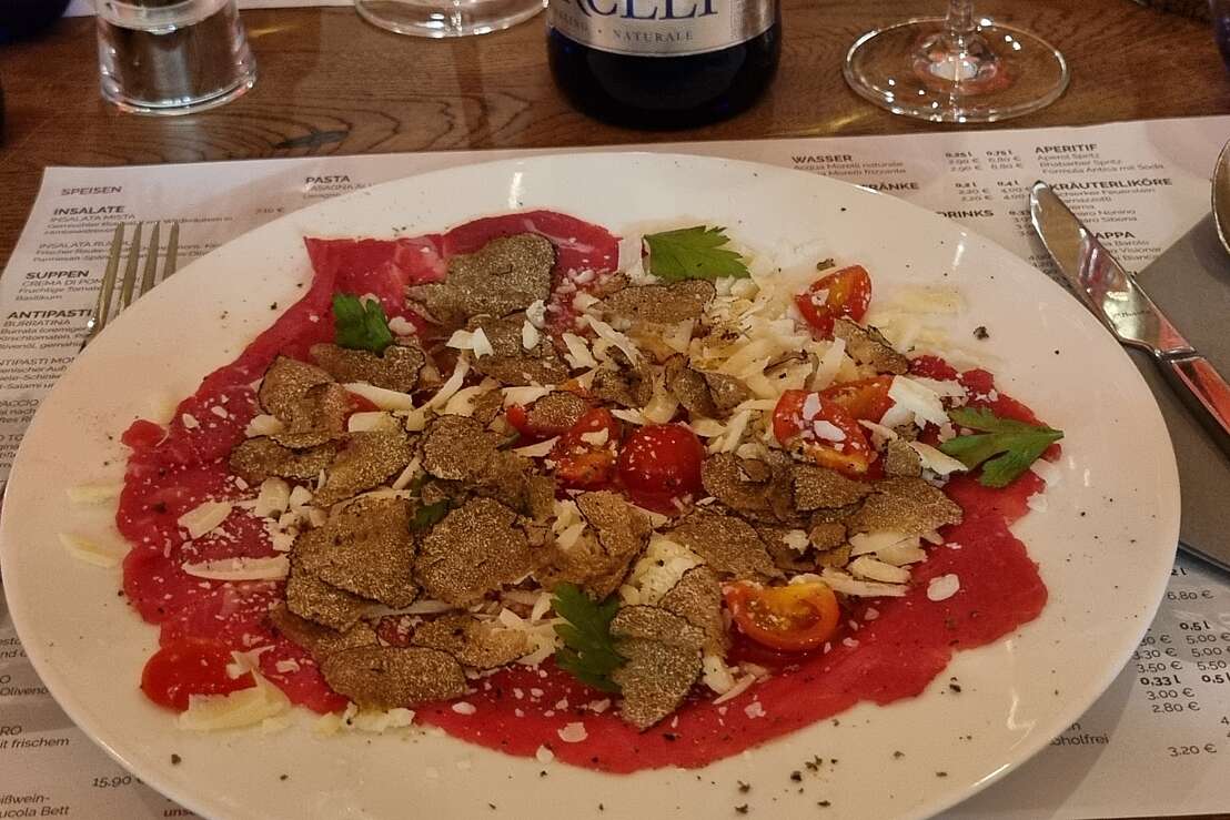 Carpacchio vom Rinderfilet al Tartufo