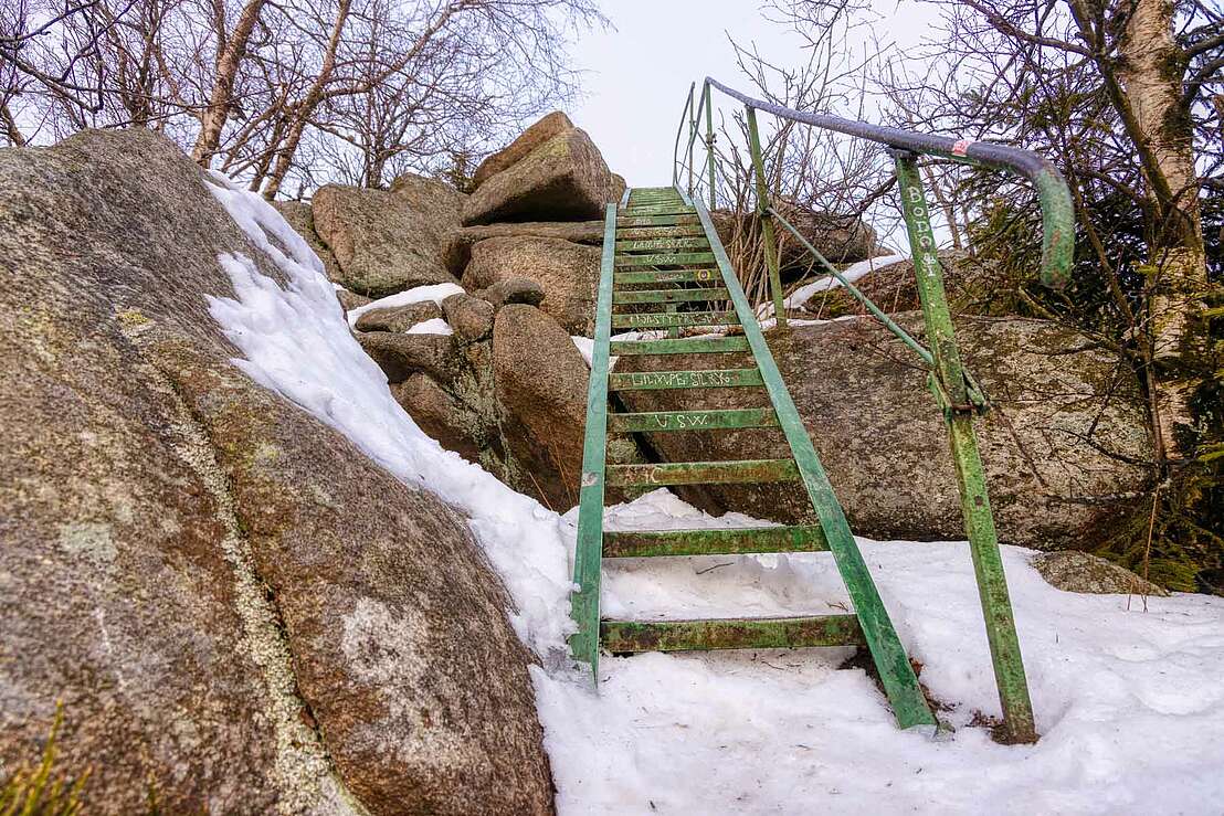 An der Stempelstelle am Aufstieg zur Leistenklippe