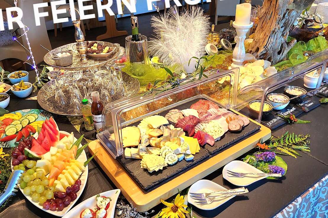 Wir feiern Frühstück ;-)))