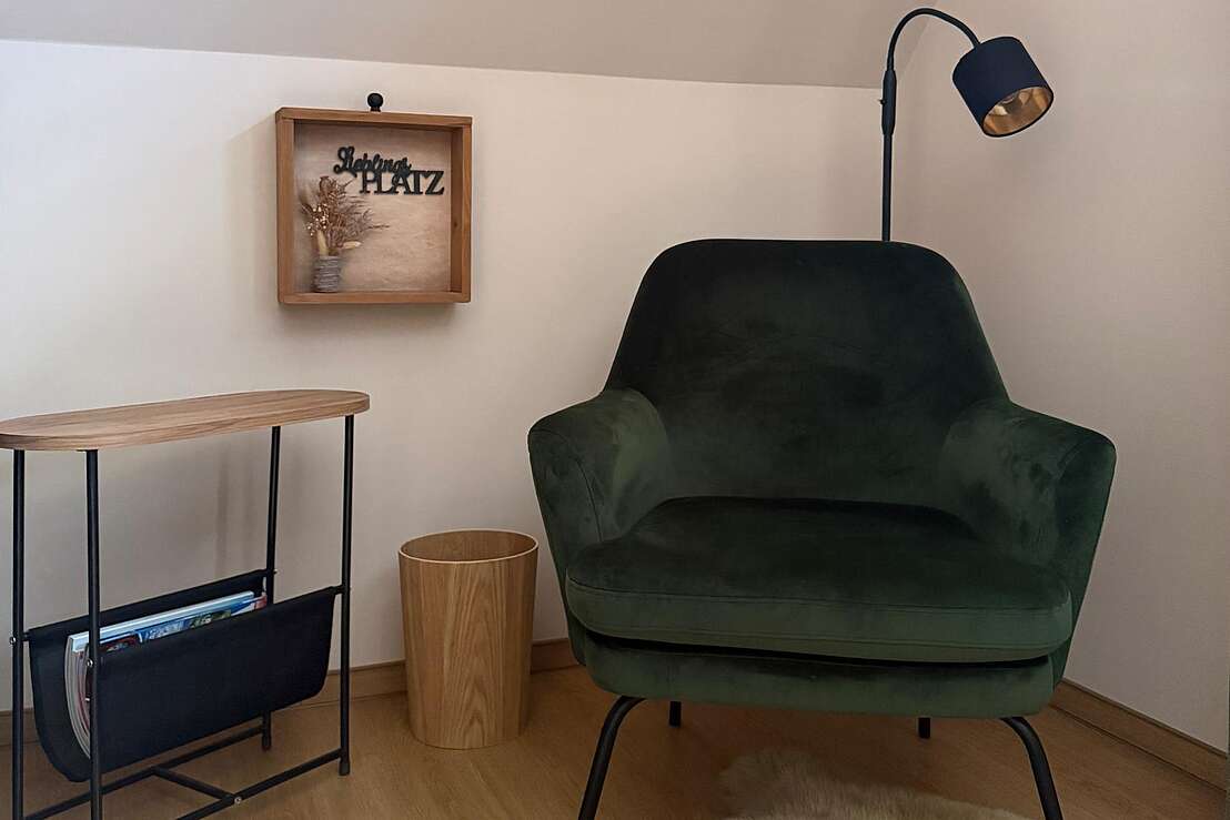 Leseecke im Schlafzimmer 1