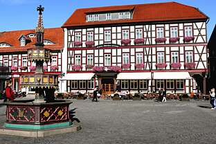 Hausansicht Hotel & Restaurant Weißer Hirsch