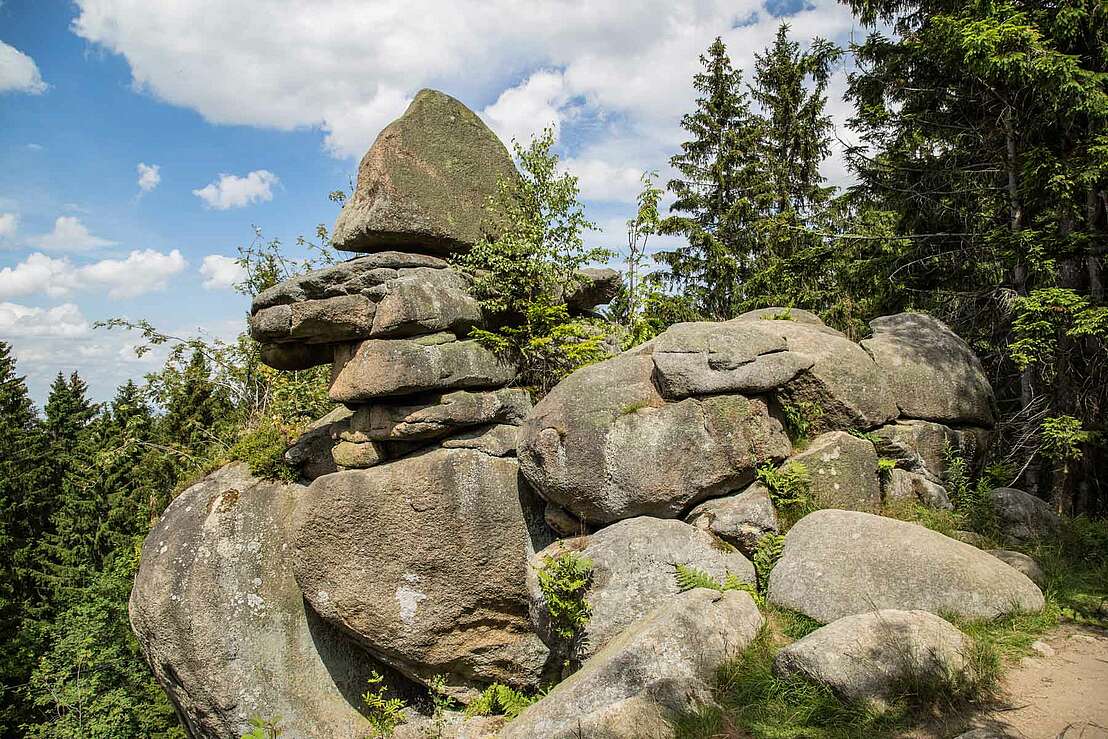 Skurrile Felsformationen der Kästeklippe