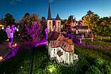 Miniaturenpark bei Nacht