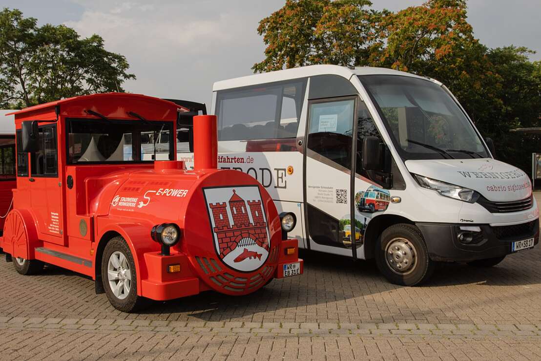 Elektrische Schlossbahn + Cabrio Bus