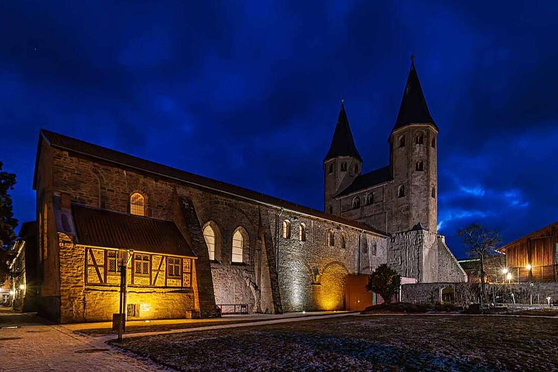 Klosterkirche St. Vitus bei Nacht Klosterkirche St. Vitus bei Nacht