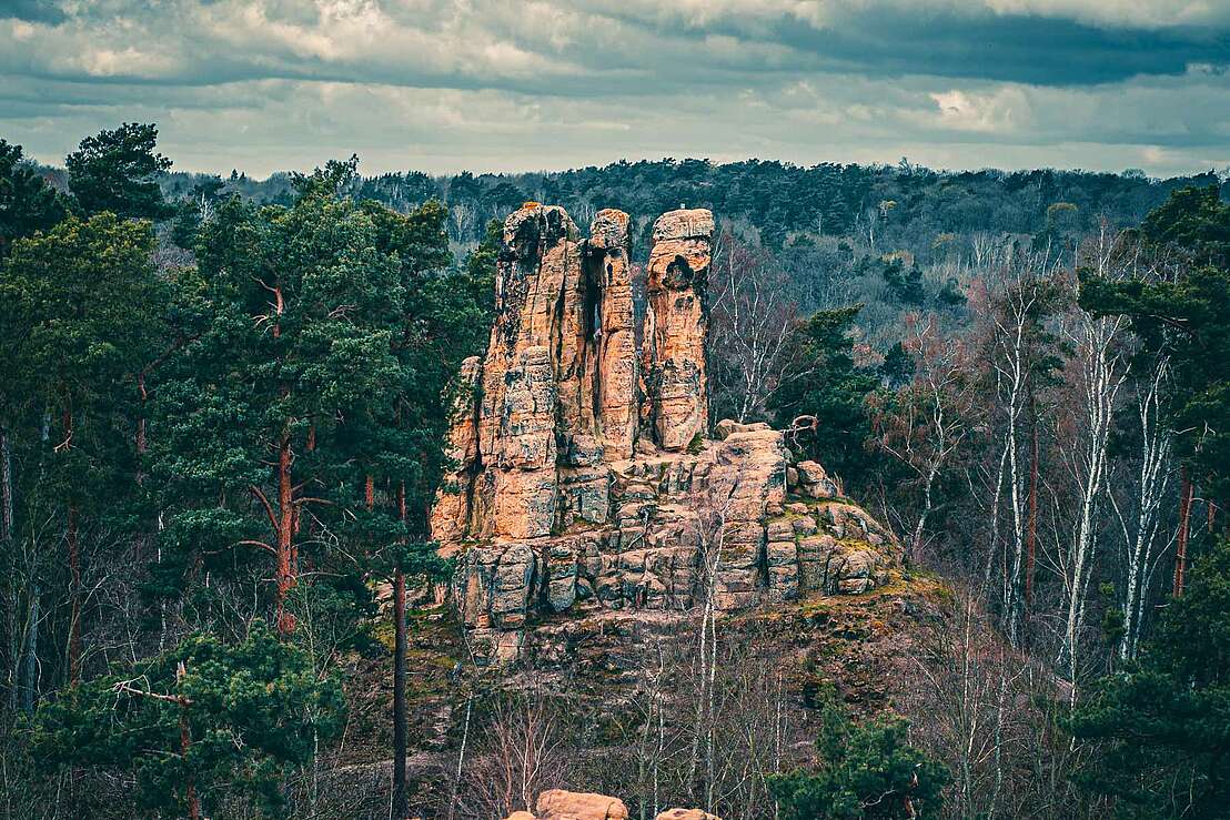 Gewitterstimmung über den Fünf-Finger-Felsen