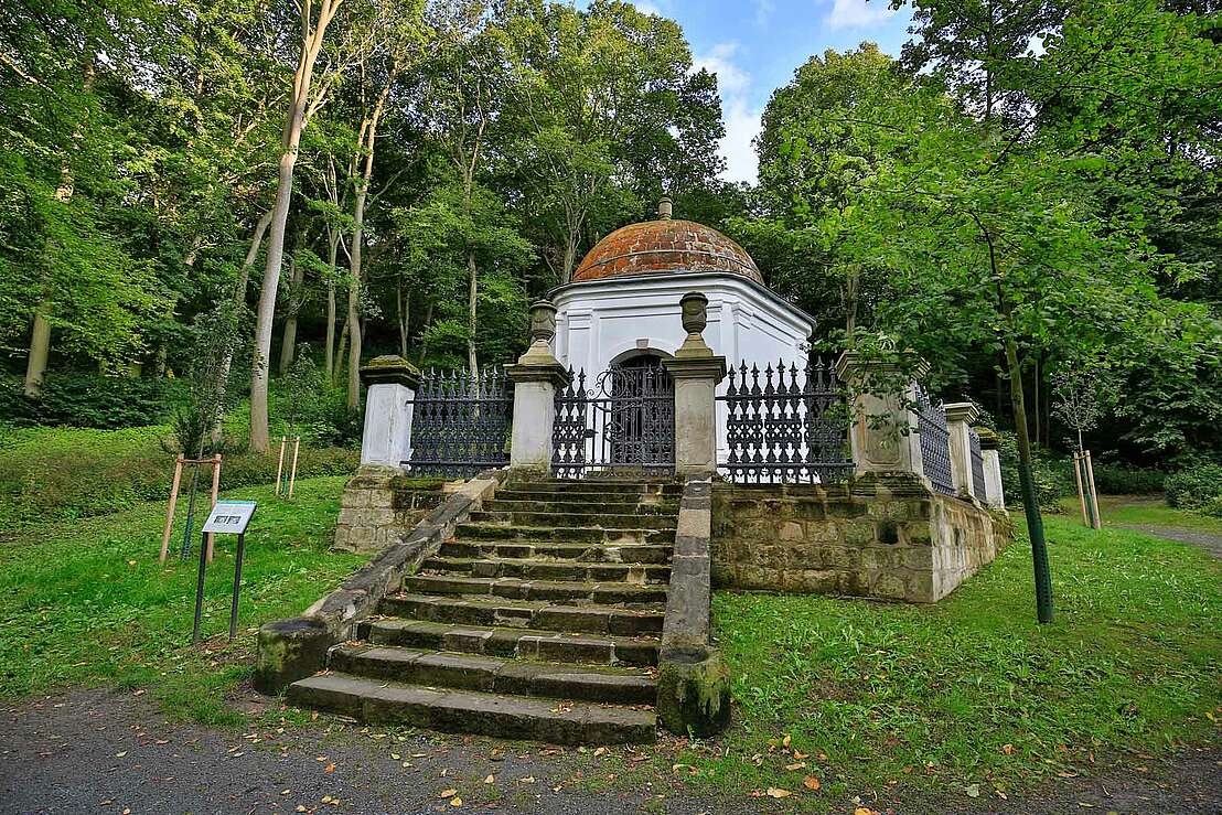 Spiegelsberge Mausoleum