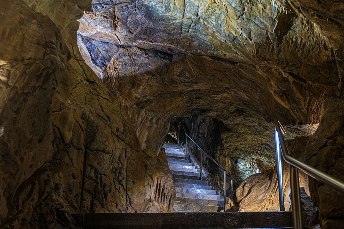 Durch die Baumannshöhle Rübeland führen rund 300 Treppenstufen.