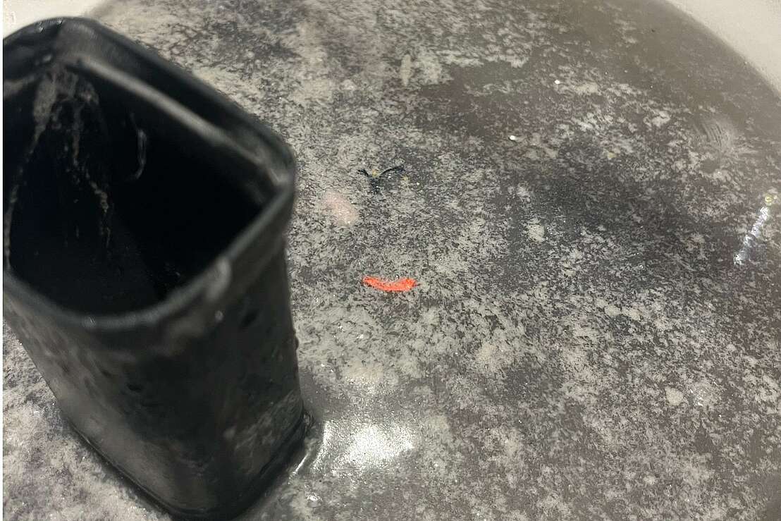 Dreck trotz Roboter der 3 mal täglich wischt