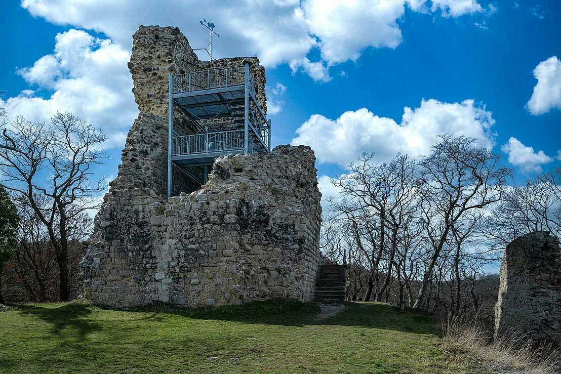 Aussichtsplattform in der Burgruine Lauenburg