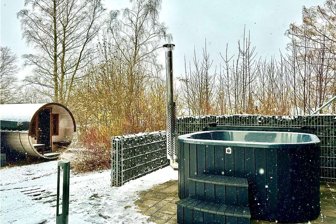 Hot Tub Pool und Sauna Hot Tub Pool und Sauna