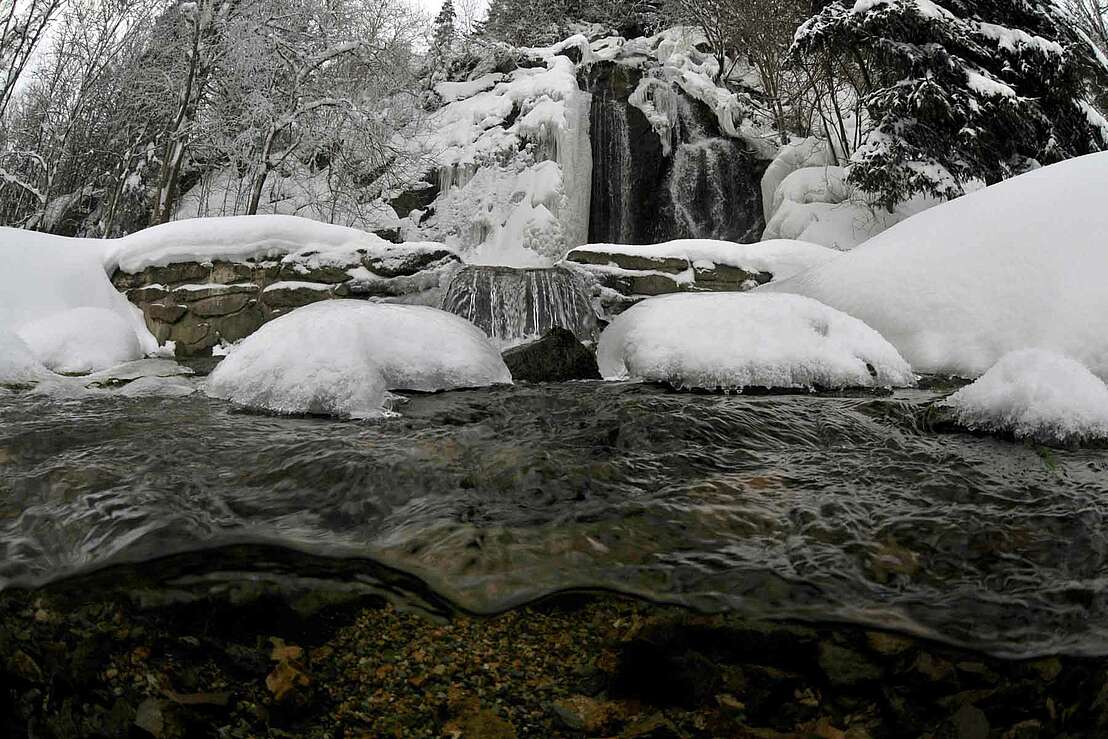 Königshütter Wasserfall im Winter