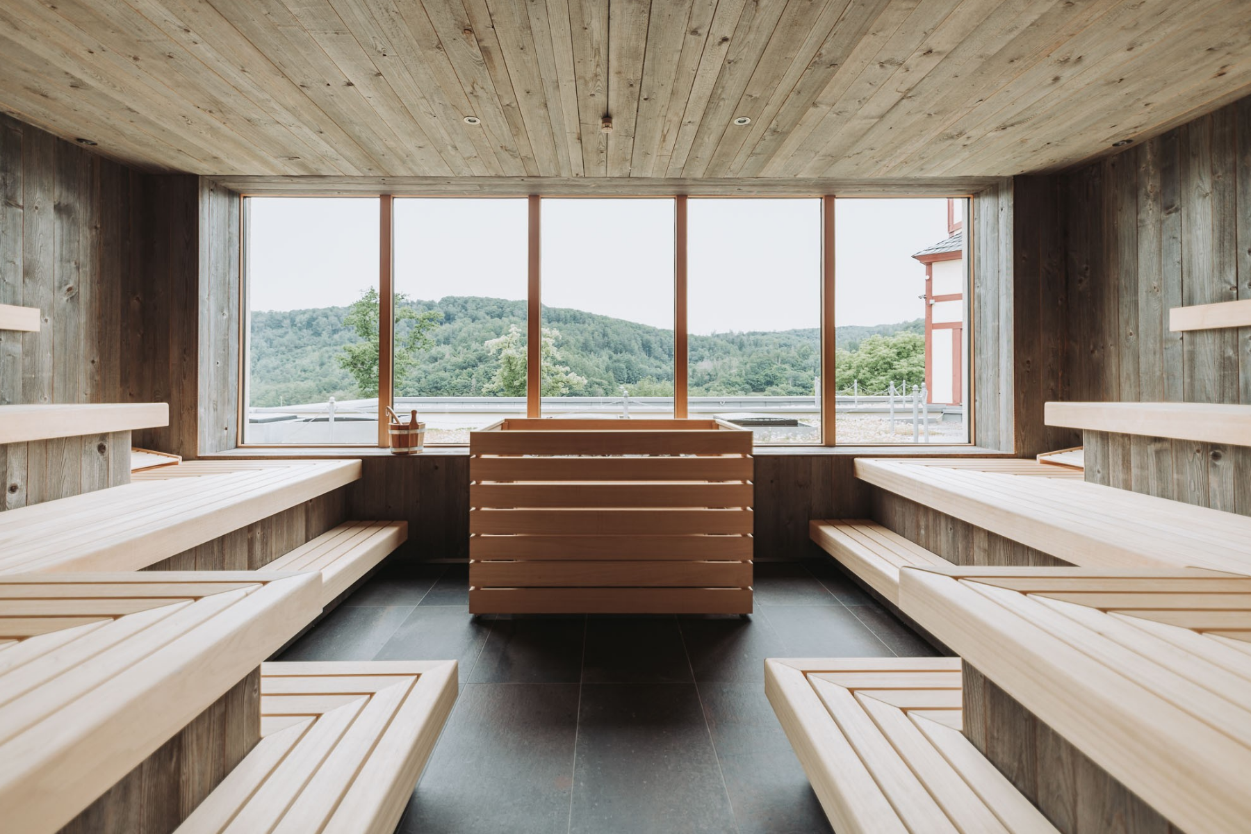 Finnische Sauna mit Panorama-Blick